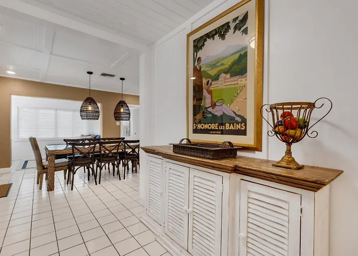 Holiday home Coastal Breeze - Pool Home! Clearwater Beach